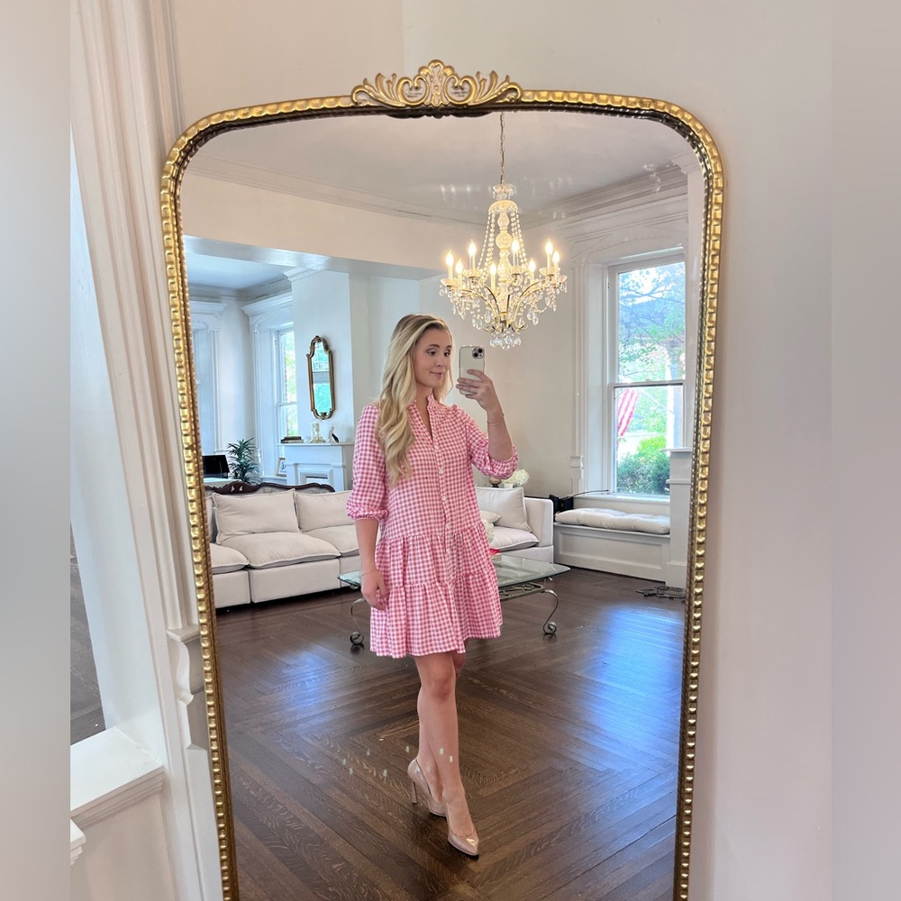 Pink houndstooth sundress.